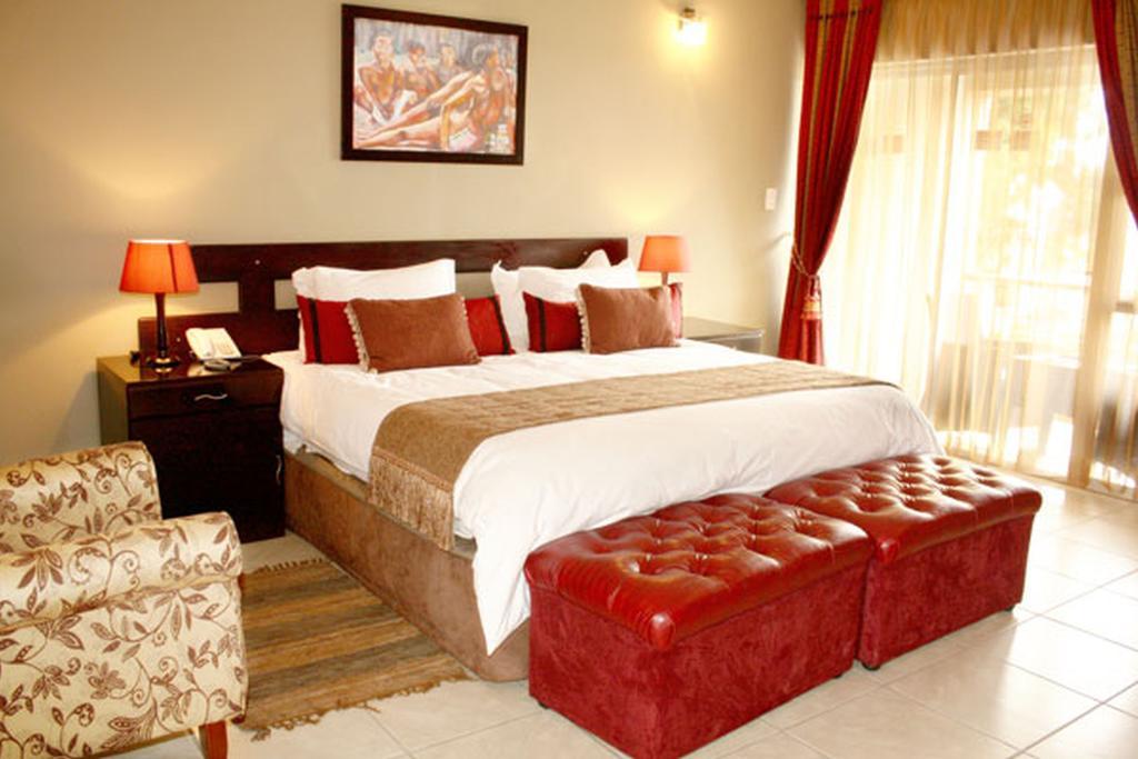 2Ten Hotel Sibasa Ngoại thất bức ảnh
