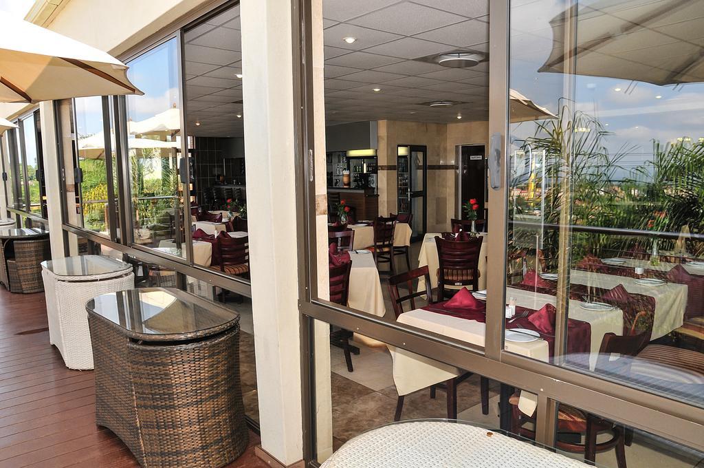 2Ten Hotel Sibasa Ngoại thất bức ảnh